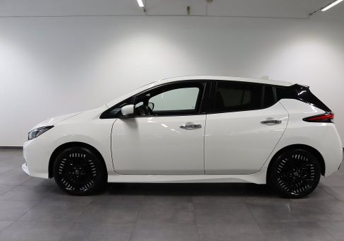 Nissan Leaf, 2023
