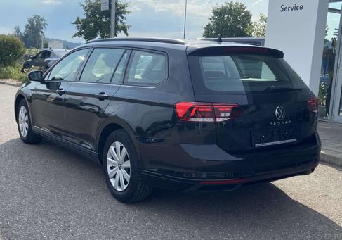 Volkswagen Passat Variant, 2023 3