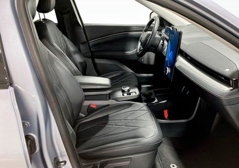 Ford Mustang Mach-E, 2022