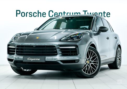 Porsche Cayenne, 2022