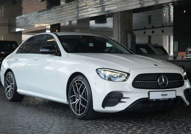 Mercedes-Benz E 200, 2021