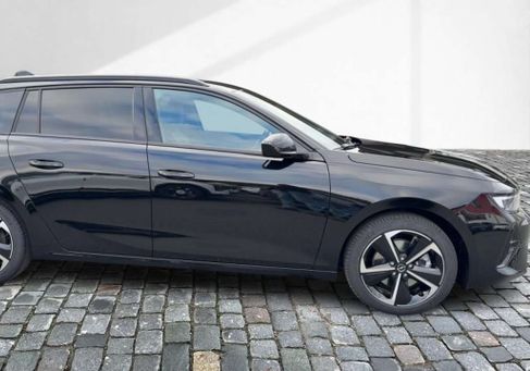 Opel Astra, 2025