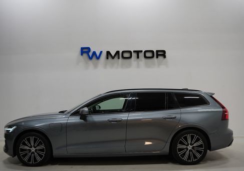 Volvo V60, 2020 3