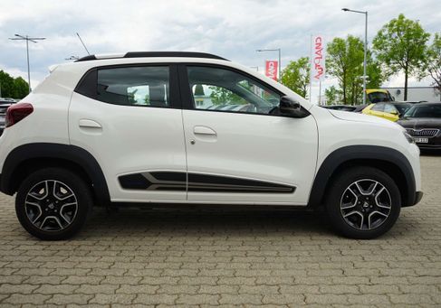 Dacia Spring, 2022