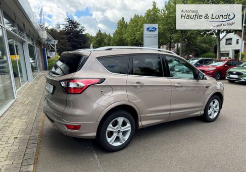 Ford Kuga, 2019