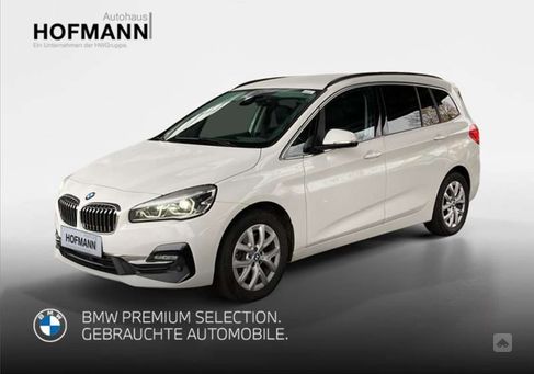 BMW 220, 2020