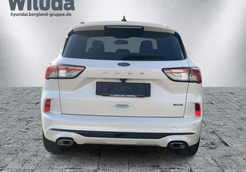 Ford Kuga, 2022