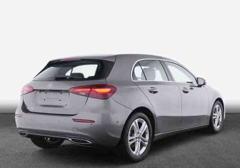 Mercedes-Benz A 200, 2025 2