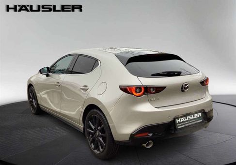 Mazda 3, 2025