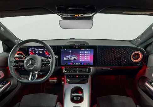 Mercedes-Benz CLA 250, 2025 3