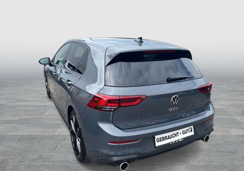 Volkswagen Golf, 2024 2