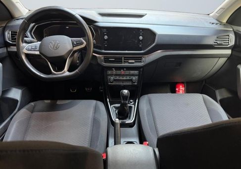 Volkswagen T-Cross, 2021