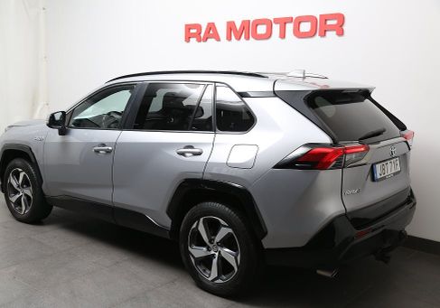 Toyota RAV 4, 2021 3