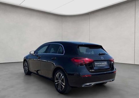 Mercedes-Benz A 180, 2025