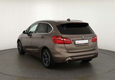 BMW 225, 2018