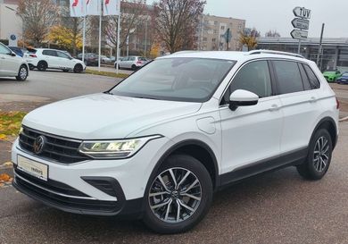 Volkswagen Tiguan, 2022