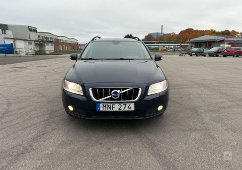 Volvo V70, 2011