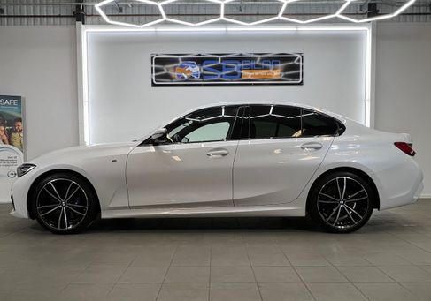 BMW 330, 2019