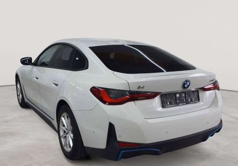 BMW i4, 2023