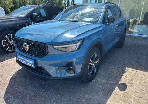 Volvo XC40, 2022 3