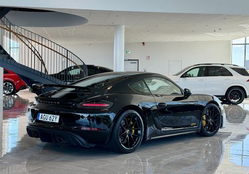 Porsche 718, 2021