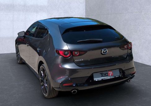 Mazda 3, 2025