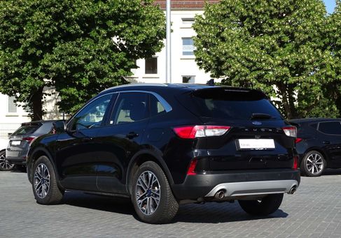 Ford Kuga, 2021