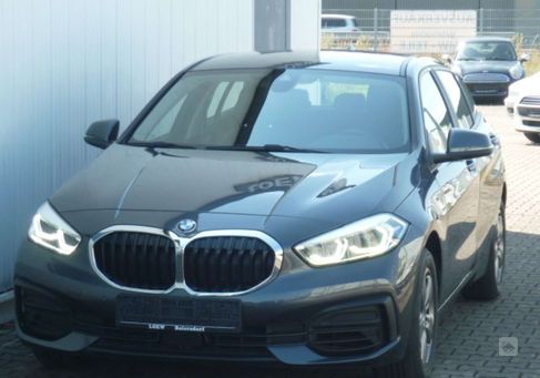 BMW 118, 2020