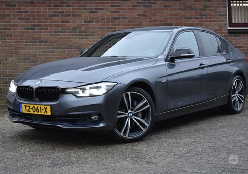 BMW 335, 2018