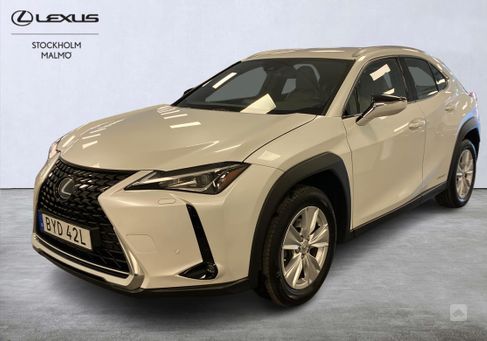 Lexus UX, 2021