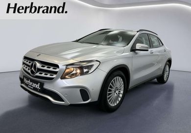 Mercedes-Benz GLA 180, 2019