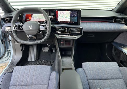 Renault R 4, 2025