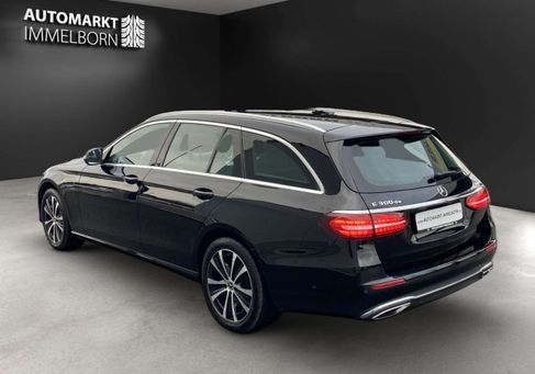 Mercedes-Benz E 300, 2021 3