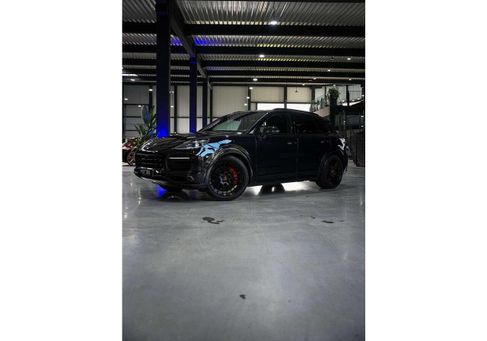 Porsche Cayenne, 2021