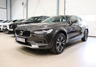 Volvo V90 Cross Country, 2021