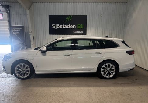Skoda Superb, 2025