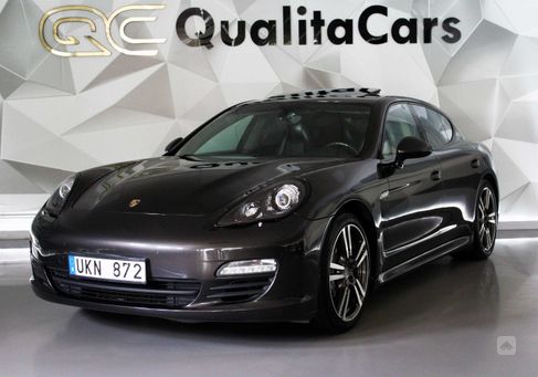 Porsche Panamera, 2012