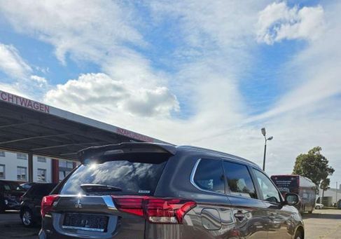Mitsubishi Outlander, 2019 2