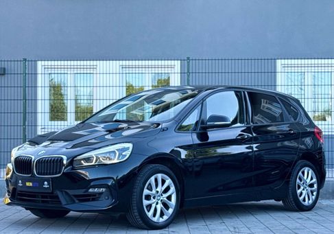 BMW 220, 2020