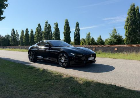 Jaguar F-Type, 2022