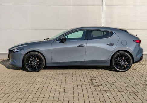Mazda 3, 2025