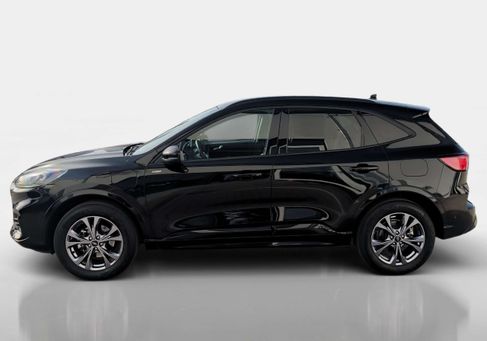 Ford Kuga, 2023 3