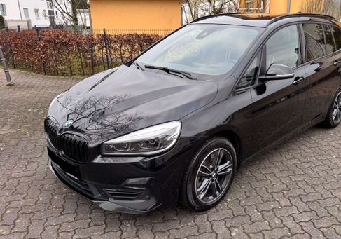 BMW 220, 2018