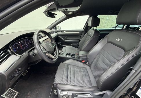 Volkswagen Passat Variant, 2023