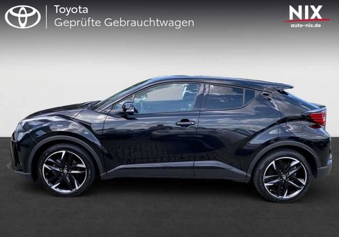 Toyota C-HR, 2022 3