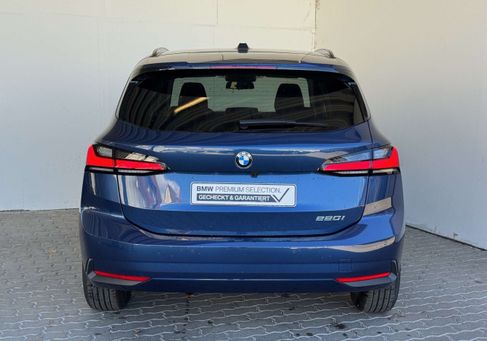 BMW 220, 2025 3