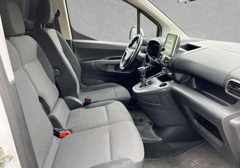 Opel Combo, 2021