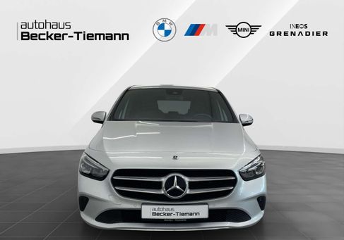 Mercedes-Benz B 200, 2021