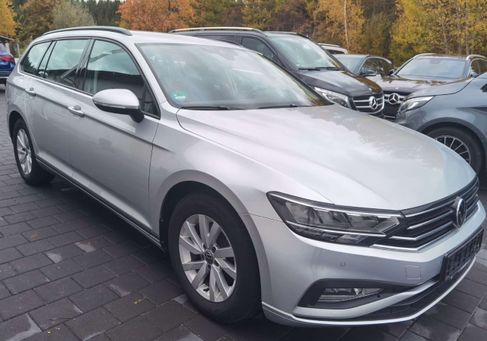 Volkswagen Passat Variant, 2021 3