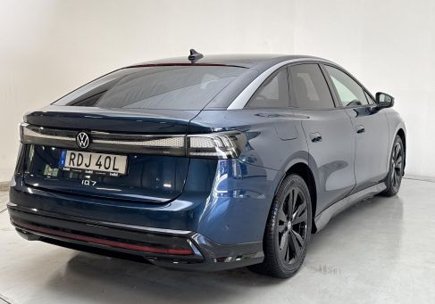 Volkswagen ID.7, 2024 3